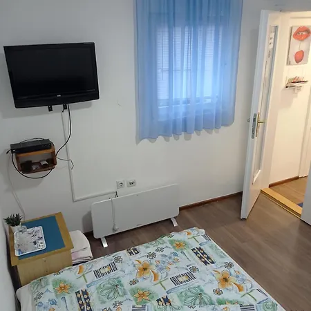 Quarto em Acomodações Particulares Sobe Ana